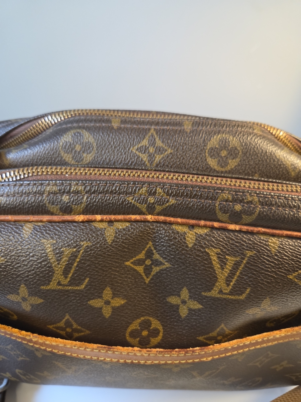 LOUIS VUITTON Monogram Reporter PM Crossbody Bag Women Logo Brown - Picture 9 of 15